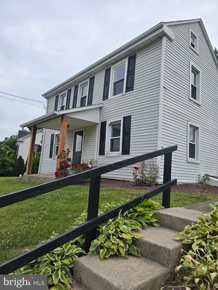 951 Old Swede Rd, Douglassville